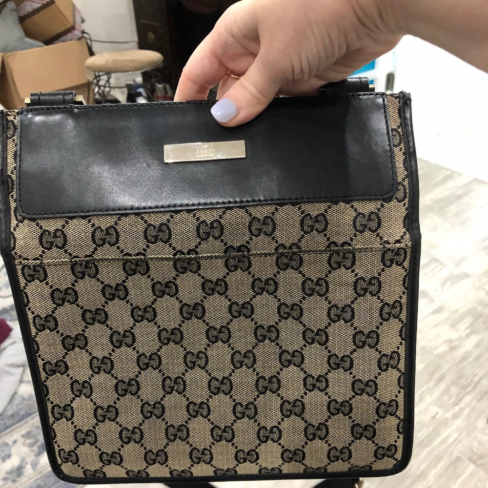 Gucci crossbody